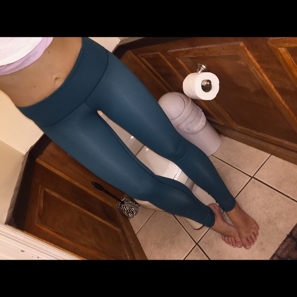 LN Lululemon Sz 2 WU Full - Picture 2 of 5